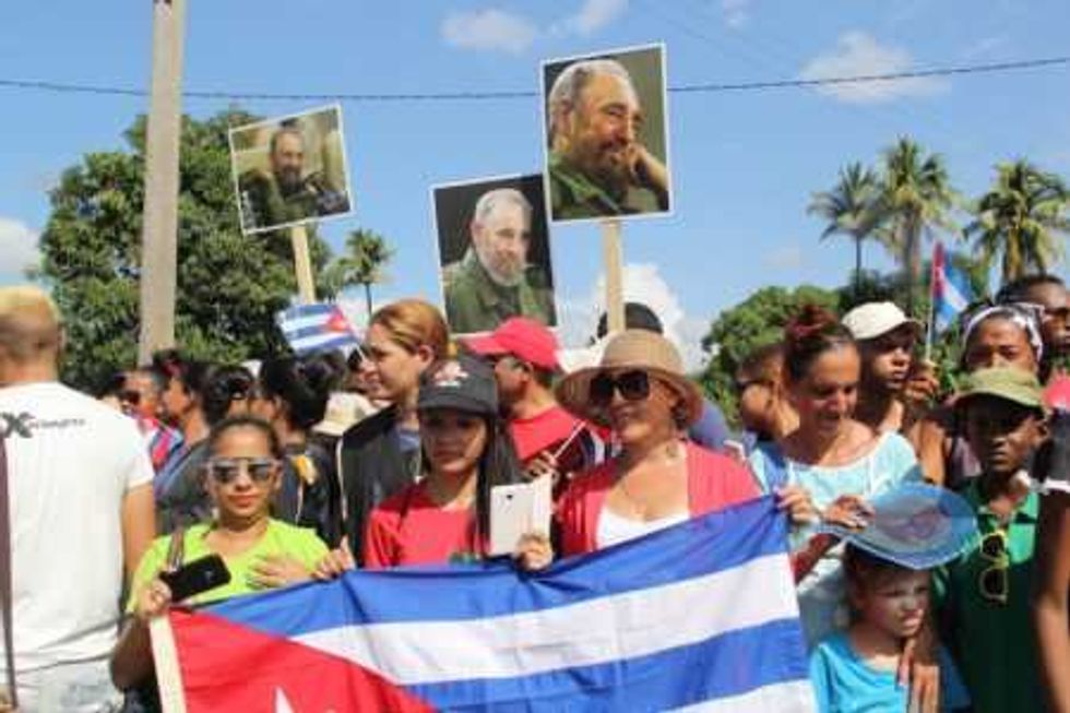 llegan restos fidel castro ultima morada santiago