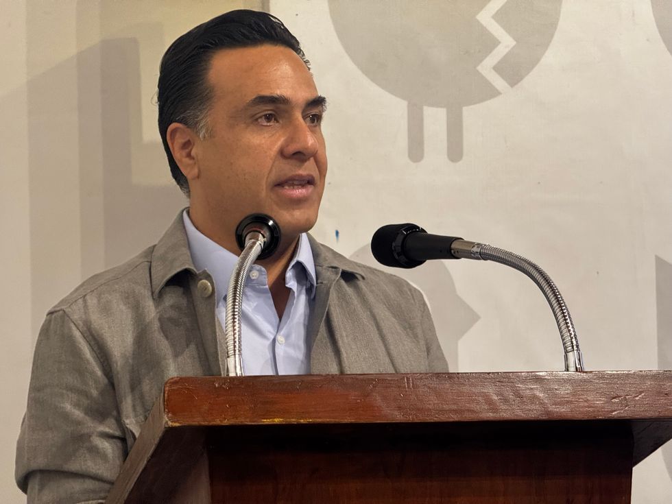 Luis Bernardo Nava Guerrero, secretario de Desarrollo Social del Estado, durante el anuncio del plan vial en San Juan del R\u00edo.