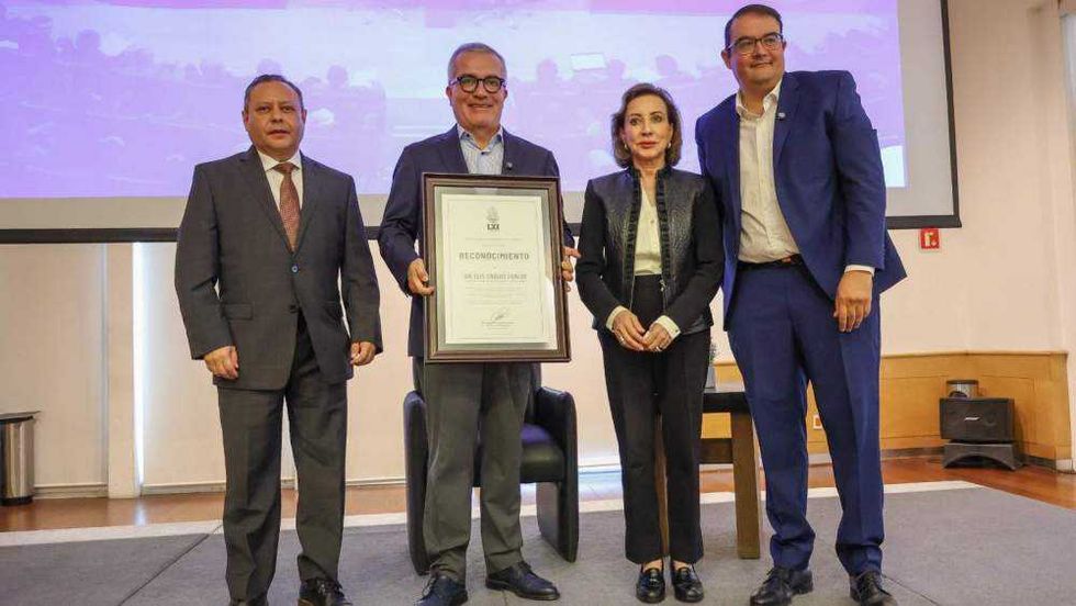 Luis Carlos Ugalde presenta análisis sobre reforma judicial durante ponencia en Querétaro