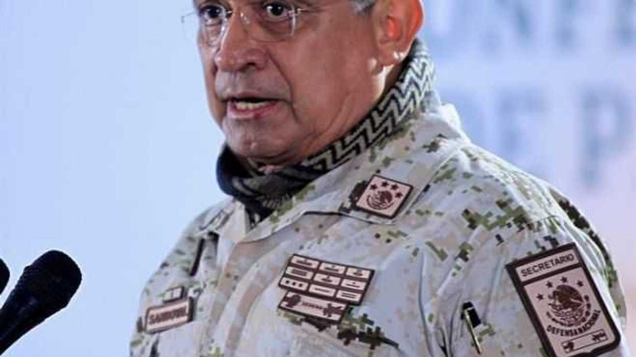 luis-cresencio-sandoval-efe