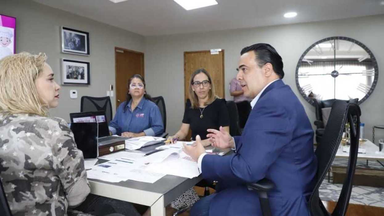 Luis Nava evalúa resultados y estrategias para fortalecer ‘comedores contigo’.