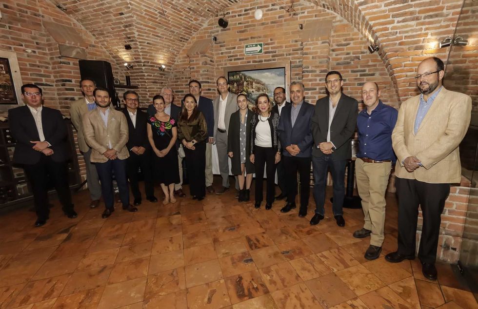 Lupita Murguía destaca papel de empresas francesas en desarrollo de Querétaro.