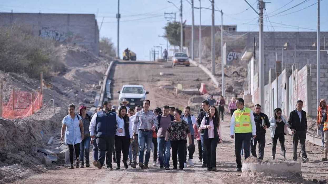 Macías supervisa obras de urbanización en Querétaro con inversión de 35 MDP.