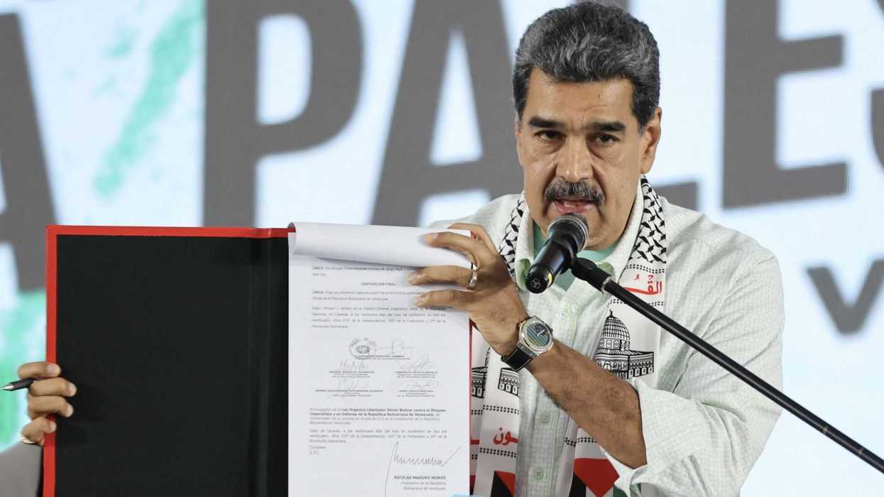 Maduro promulga ley que castiga con 30 años de cárcel respaldo a sanciones contra Venezuela. AFP.