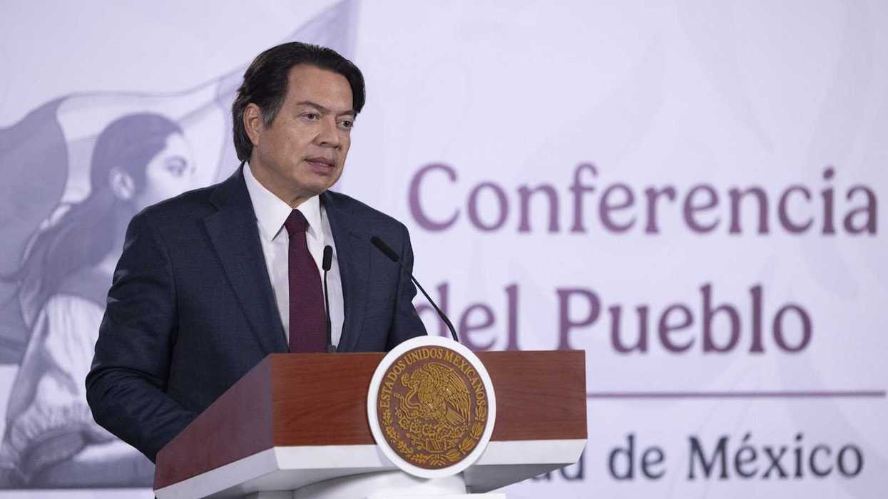 Maestros de la CNTE durante una concentración en la Ciudad de México en demanda de mejoras laborales y educativas