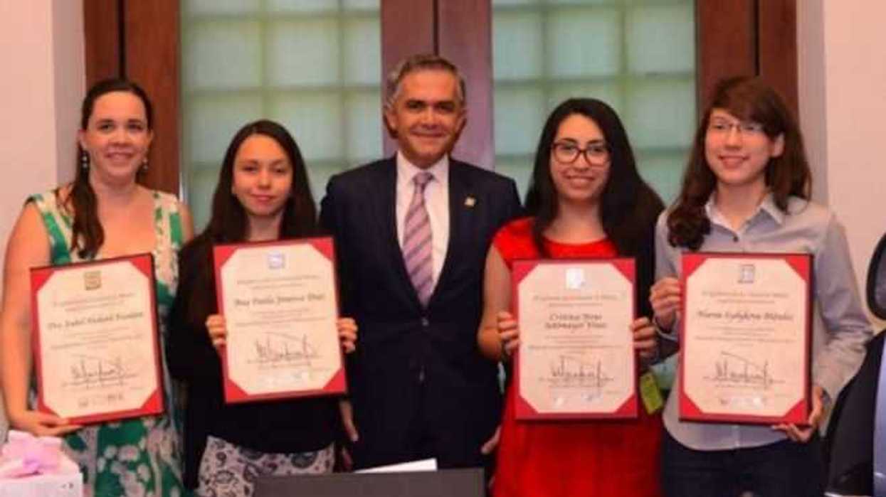 mancera-reconoce-a-medallistas-la-olimpiada-matematicas