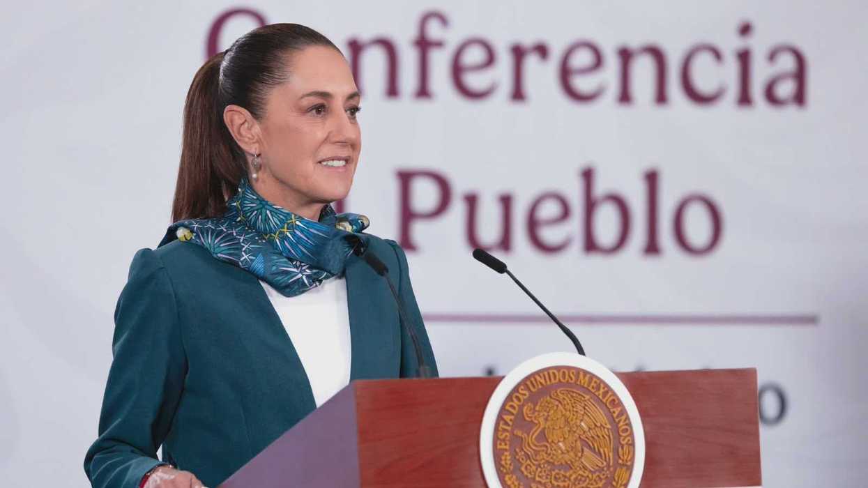 Marcela Figueroa Franco titular del SESNSP presenta cifras de homicidios dolosos en México durante conferencia matutina en Palacio Nacional