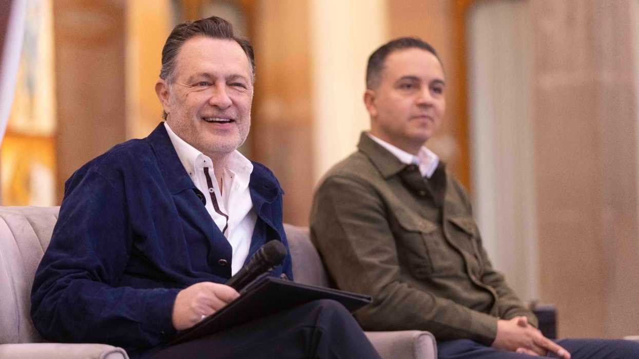 Marcha del 8M en Querétaro con miles de mujeres sobre calles del centro histórico de la capital queretana