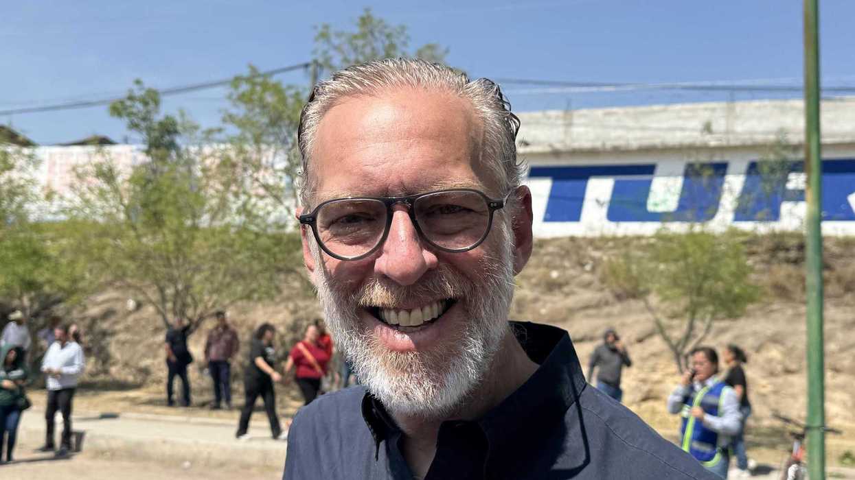 Marco del Prete Tercero, titular de SEDESU Querétaro, durante jornada de verificación vehicular en San Juan del Río