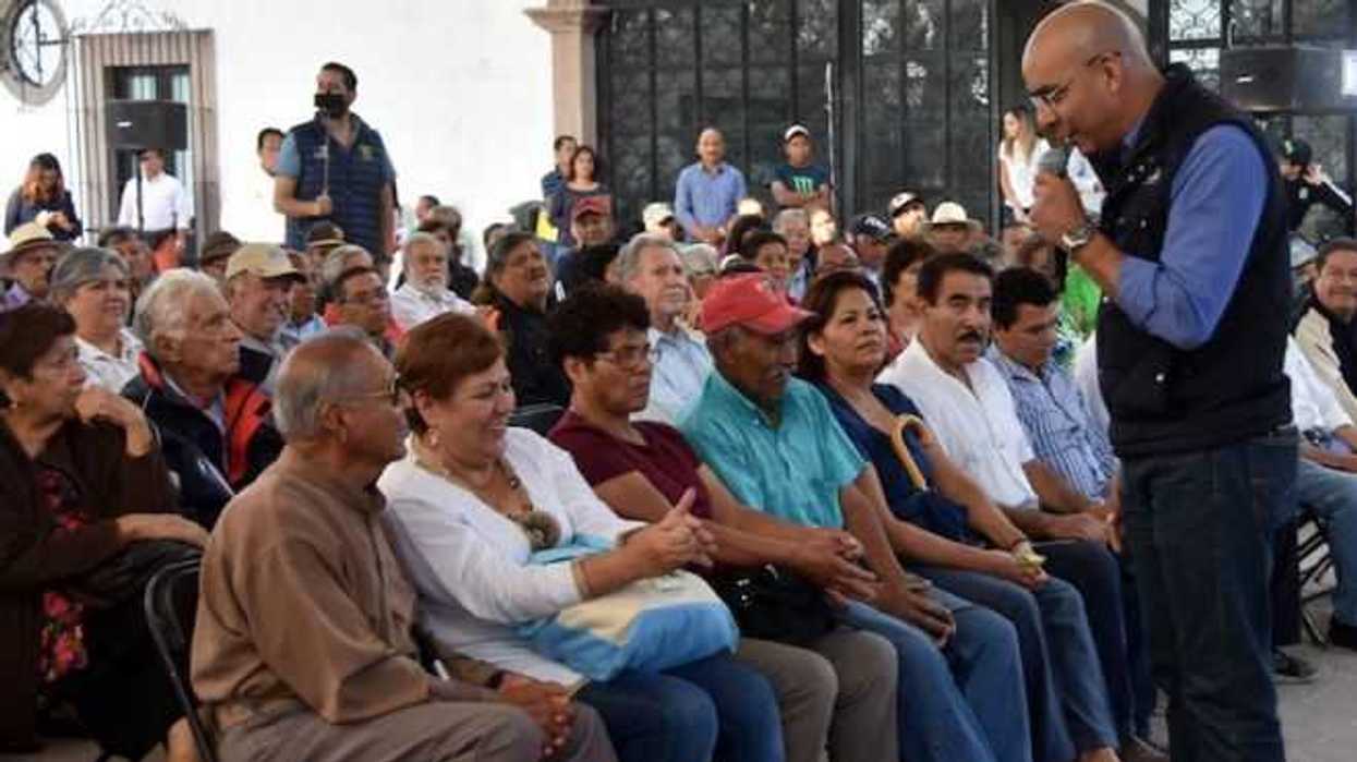 marcos-aguiular-vega-jalando-parejo-carrillo