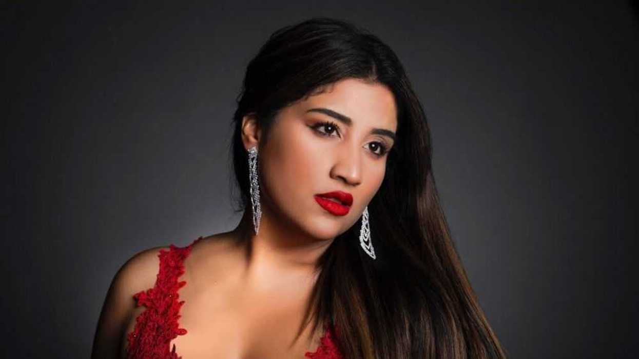 Marinel Cruz prepara una noche de emociones en el Miami Dade County Auditorium.