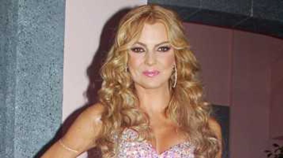 Marjorie de Sousa.