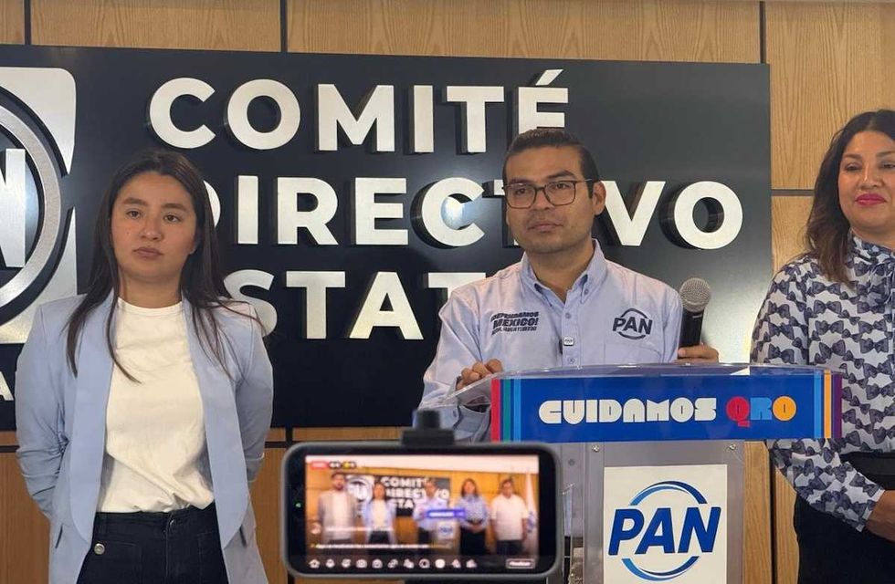 Mart\u00edn Arango presidente del PAN Quer\u00e9taro critica reforma electoral de Morena en conferencia de prensa