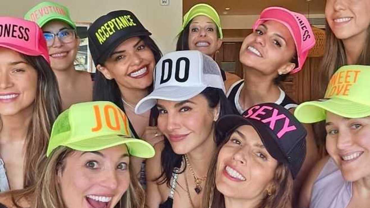 Martha Higareda celebra despedida de soltera en una playa mexicana. Foto: Ilustrativa/ Agencia México.