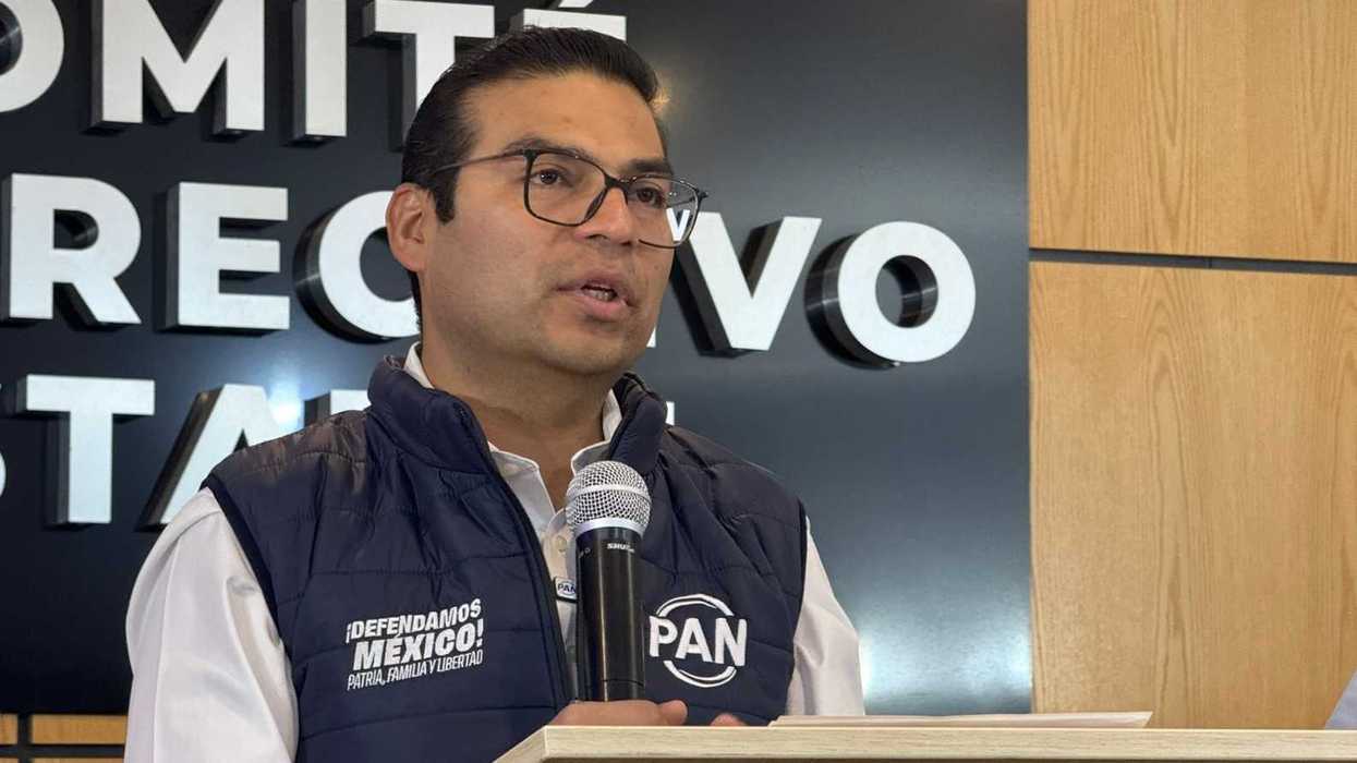 Martín Arango, presidente del PAN en Querétaro, durante conferencia sobre auditorías sin observaciones al gobierno estatal