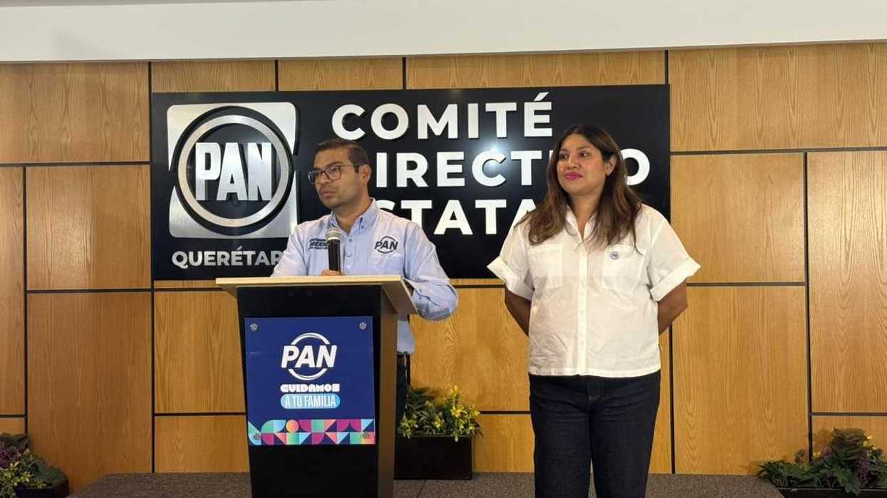 Martín Arango presidente estatal del PAN Querétaro durante rueda de prensa sobre proceso de candidaturas 2027