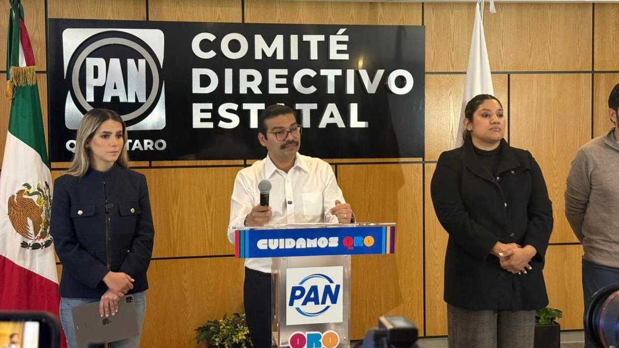 Martín Arango presidente PAN Querétaro durante conferencia sobre supervisión Tren México-Querétaro 2026