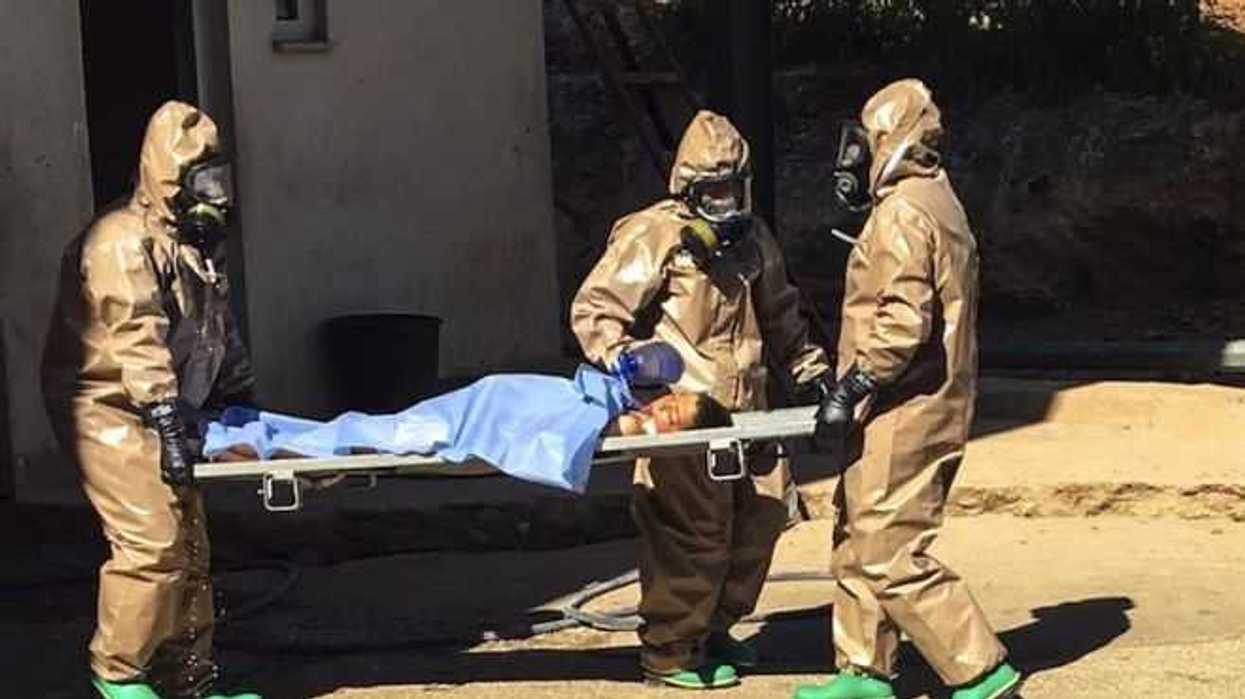 mas-de-100-intoxicados-por-presunto-ataque-con-gas-cloro-en-alepo