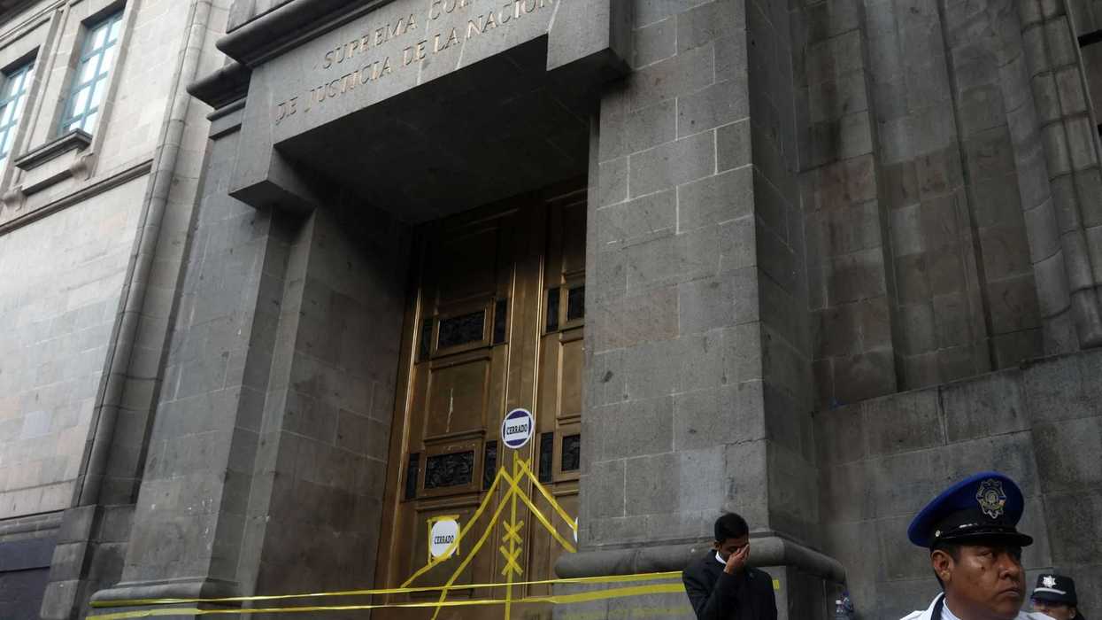 Más de 34.000 aspirantes se inscriben para primera elección de jueces en México. AFP.