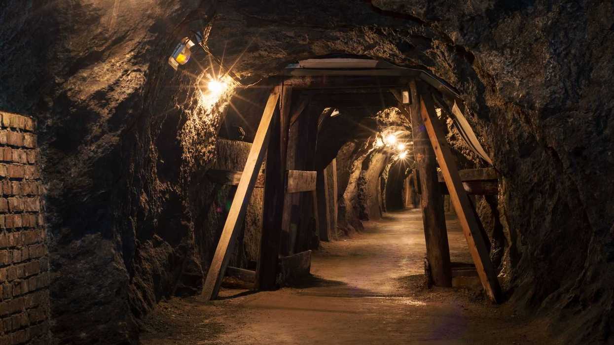 Más de 70 muertos tras el colapso de una mina de oro en Malí.