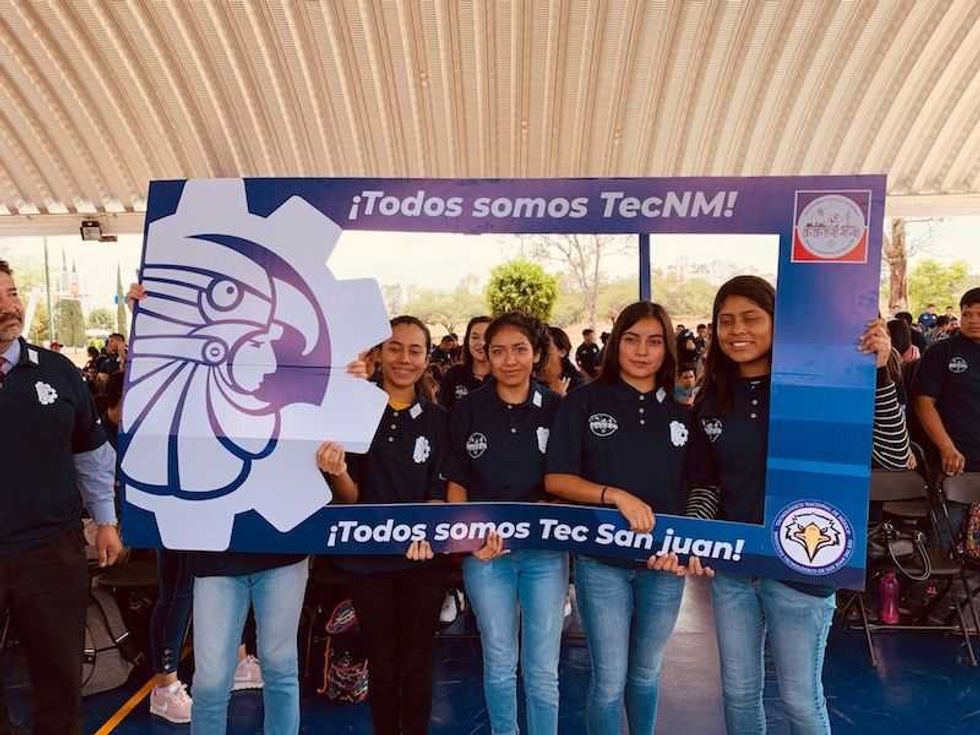 mas de 780 alumnos iniciaron clases en tecnologico de san juan del rio 1