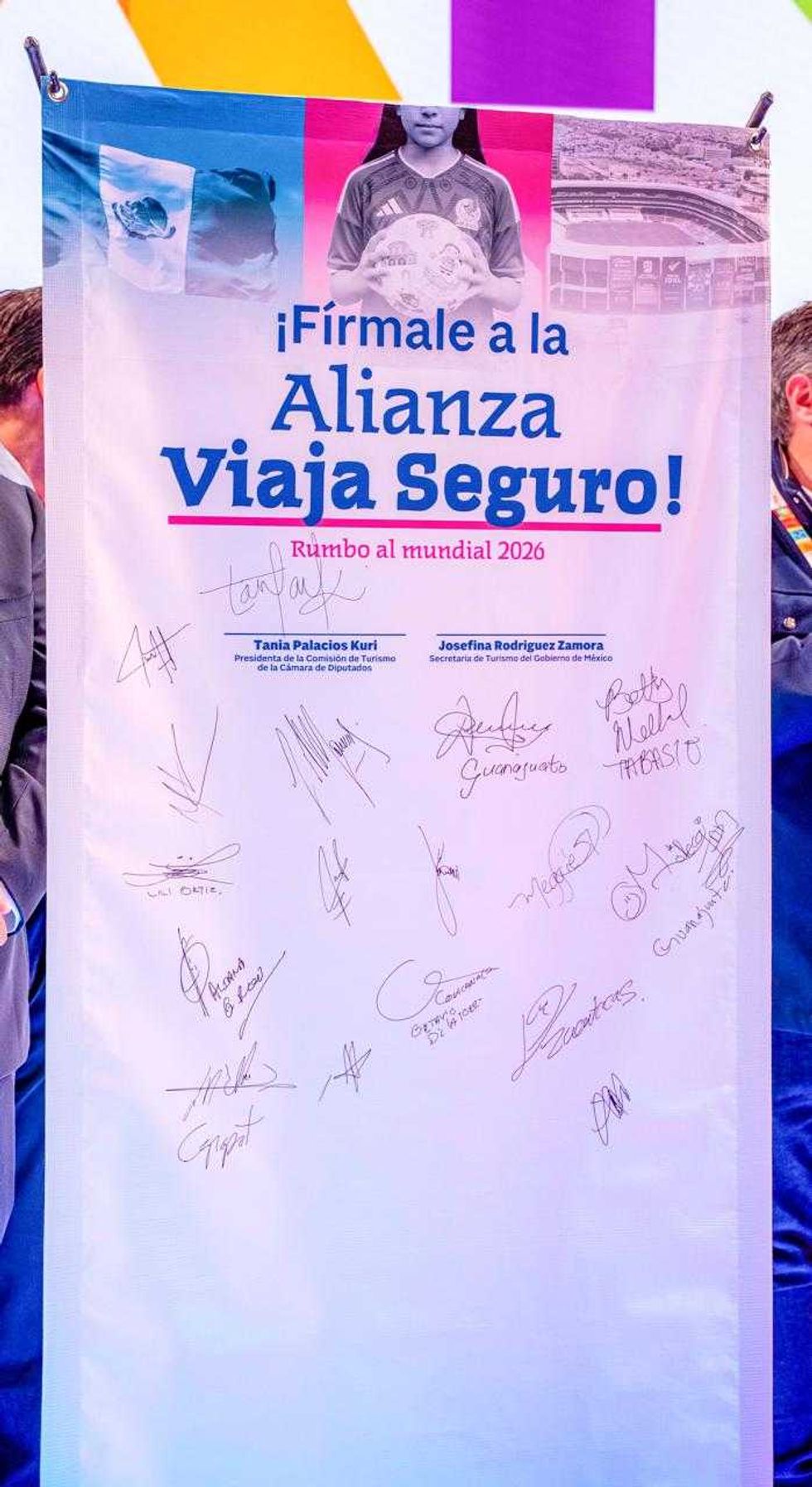 Mauricio Kuri Gonz\u00e1lez gobernador Quer\u00e9taro firma Alianza Viaja Seguro turismo seguro FITUR Madrid derechos humanos