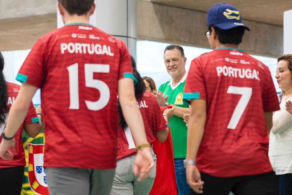 Mauricio Kuri Gonz\u00e1lez inaugura el Mundial Joven Aqu\u00ed Contigo 2026 con 1,080 j\u00f3venes en el \u00e1gora del Centro Cultural G\u00f3mez Mor\u00edn en Quer\u00e9taro