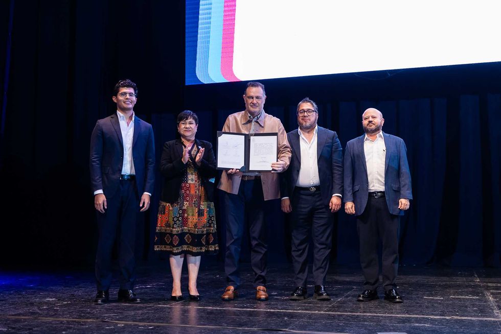 Mauricio Kuri Gonz\u00e1lez presenta la plataforma SIARA para centros de rehabilitaci\u00f3n de adicciones en Quer\u00e9taro