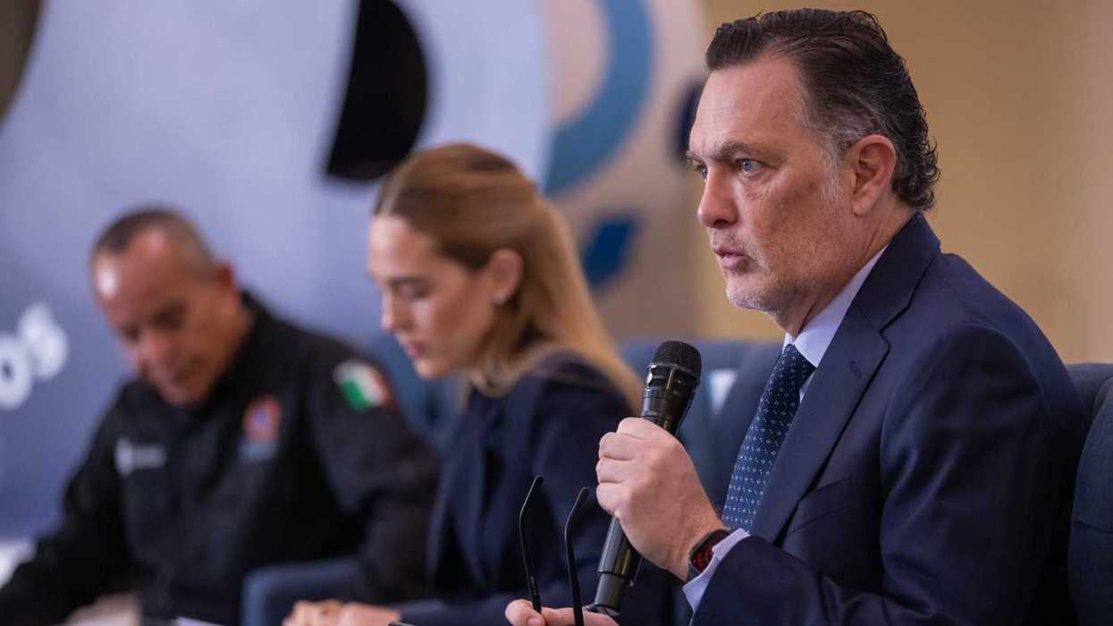 Mauricio Kuri González durante la presentación del Sistema de Alertamiento Temprano Alerta Matías en Querétaro.