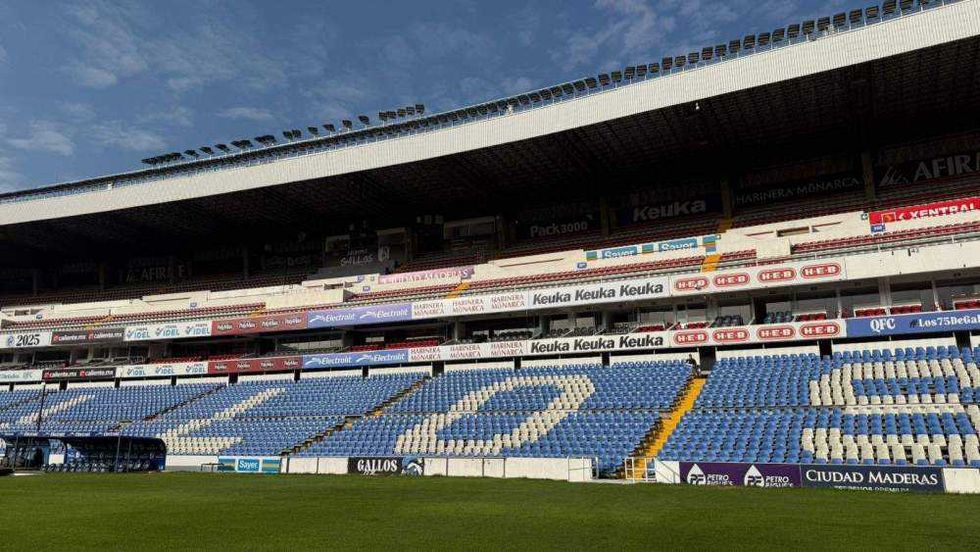 Mauricio Kuri González encabezó conferencia junto a directivos de la Federación Mexicana de Fútbol en el Estadio Corregidora.