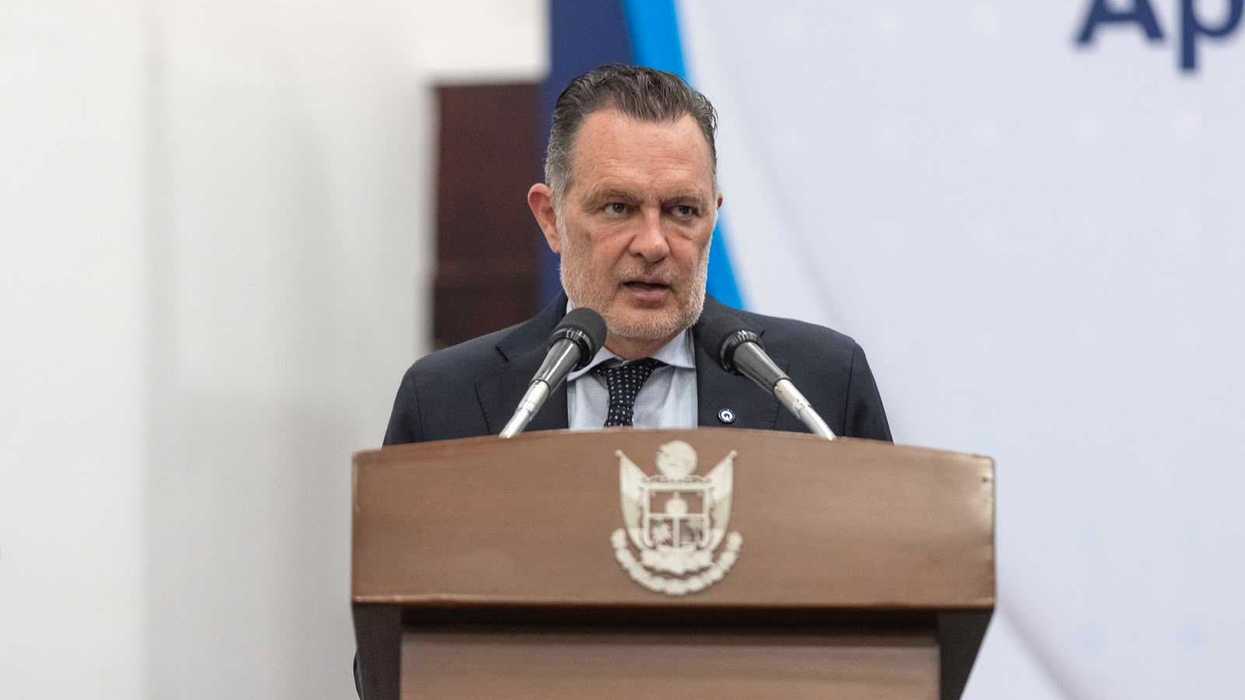 Mauricio Kuri González y autoridades de fiscalización durante el inicio de las auditorías de la Cuenta Pública 2025 en Querétaro y sus 18 municipios.