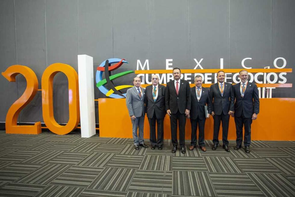 mauricio kuri queretaro cumbre de negocios 2