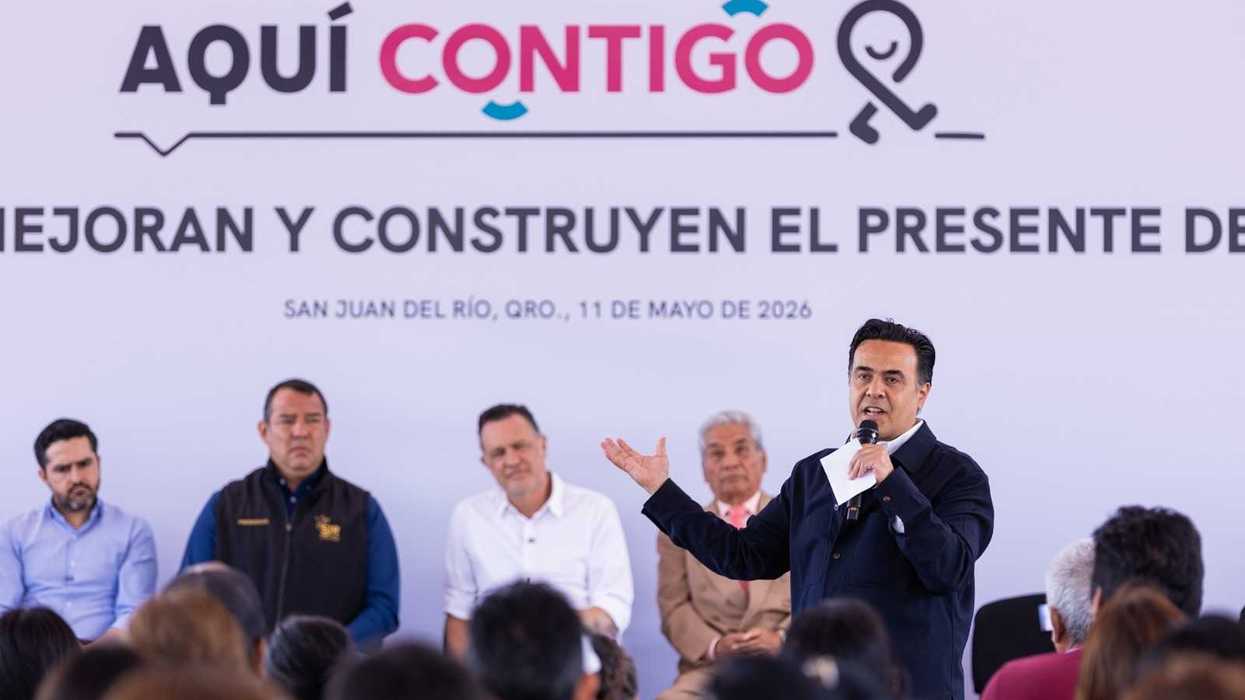 Mauricio Kuri y Roberto Cabrera entregan obra estatal de 8.45 mdp en el Tianguis Fundadores de San Juan del Río