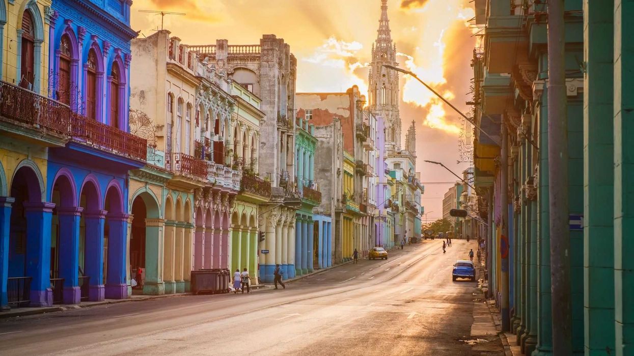 Mayra Espina Prieto: "Para estudiar a Cuba hay que pensar fuera de la caja".