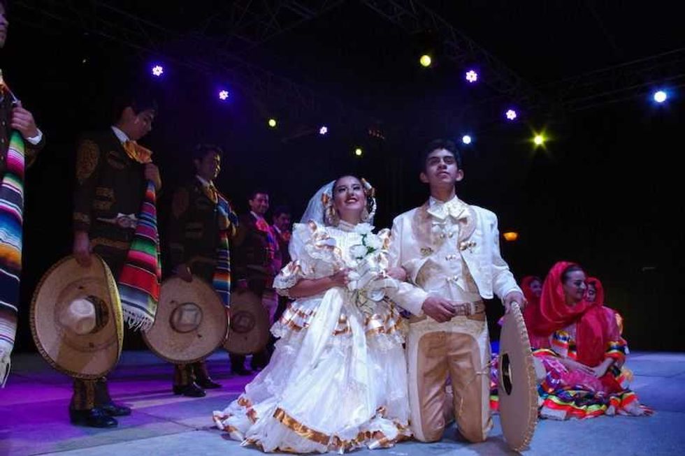 mecehualti-mitotiani.las-novias-de-mexico-feria-san-juan-09
