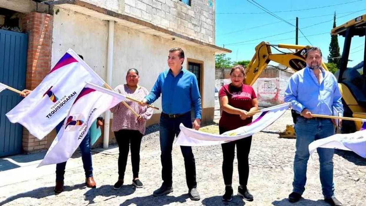 Mejía Lira arranca obra de infraestructura en Santa Fe, Tequisquiapan.