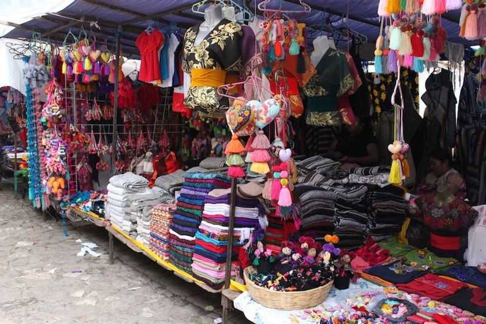 mercados de san cristobal de las casas muestran diversidad cultural 3