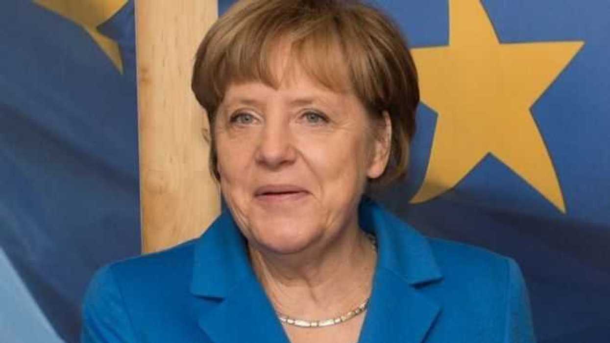 Merkel descarta levantamiento de las sanciones a Rusia.