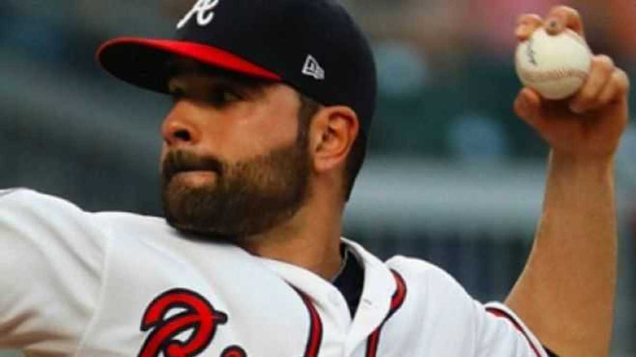 mexicano-garcia-sin-decision-en-triunfo-bravos-ante-padres-en-grandes-ligas