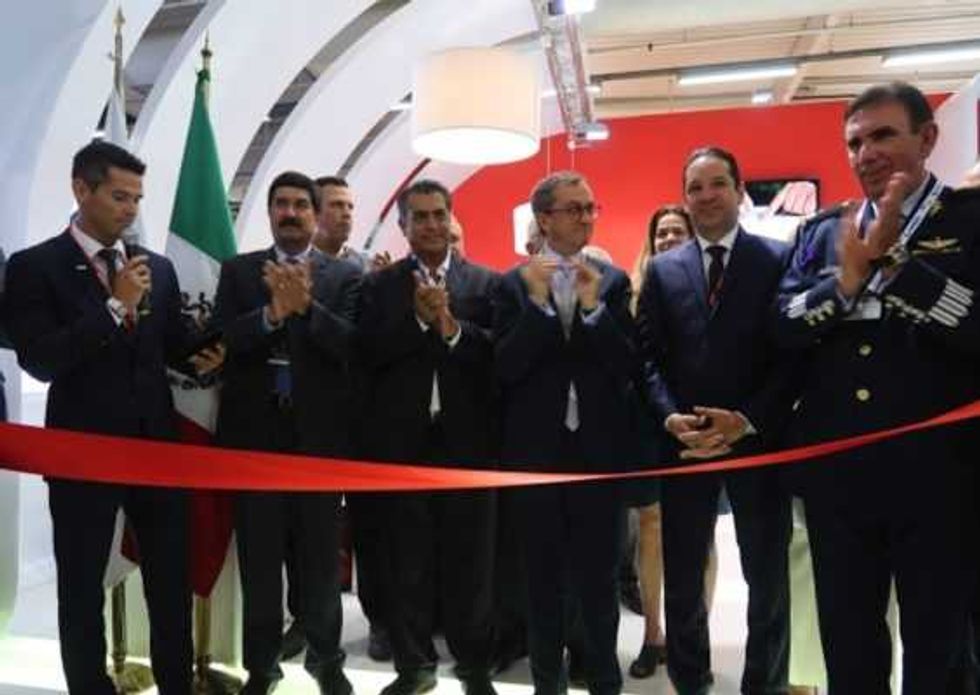mexico participa delegacion record en feria aeroespacial 3