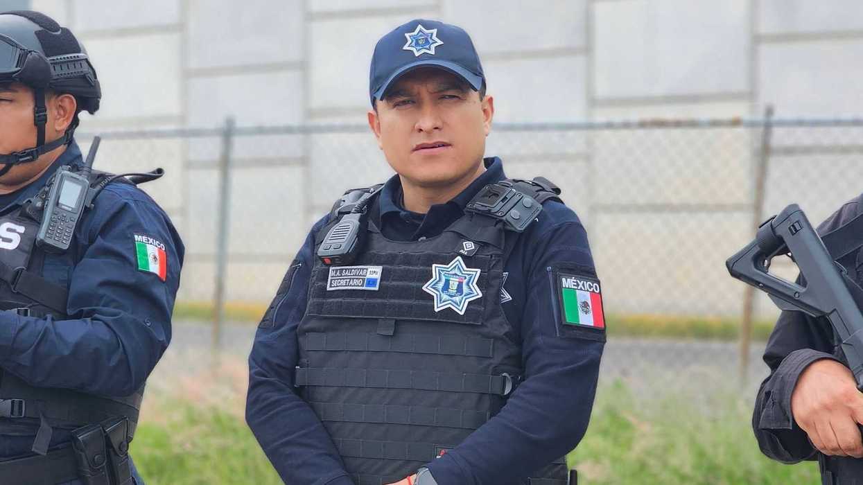Miguel Ángel Saldívar, secretario de Seguridad Pública Municipal de San Juan del Río, con uniforme táctico durante un operativo de seguridad.