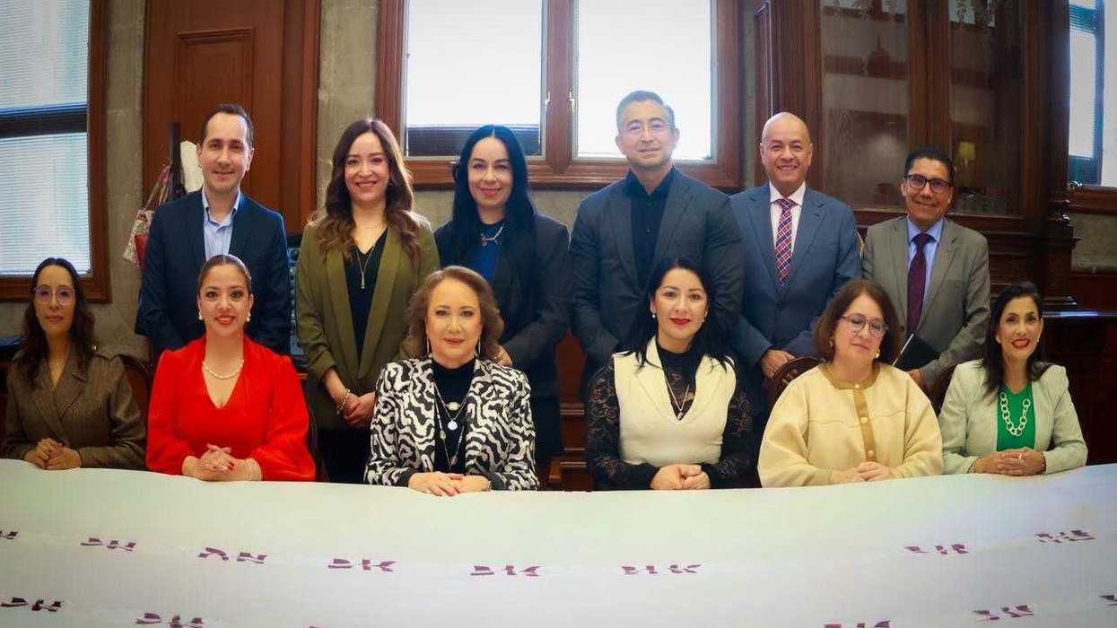 Ministra Yasmín Esquivel Mossa en reunión con magistrados de Plenos Regionales en la SCJN para fortalecer función jurisdiccional