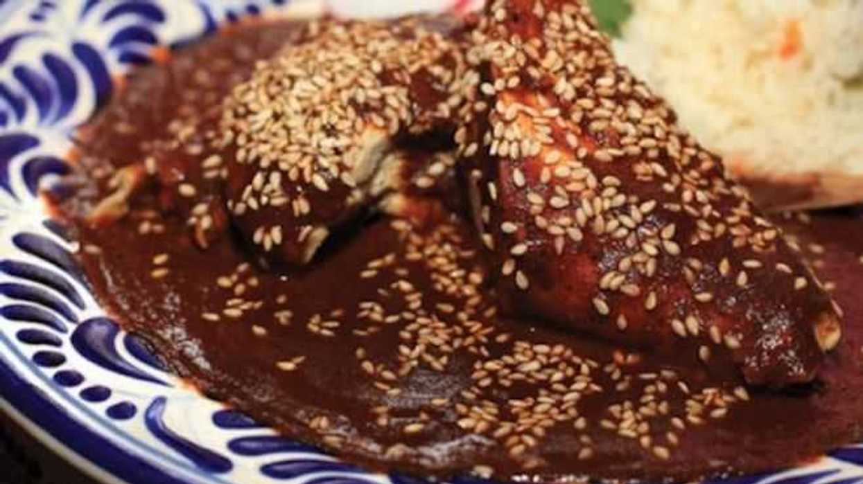 mole-oaxaqueno-oaxaca-02