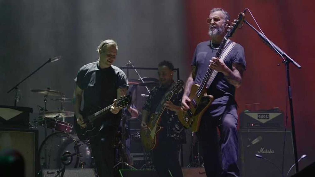 Molotov enciende Expo Santa Fe con especial 20 aniversario del SIMM.