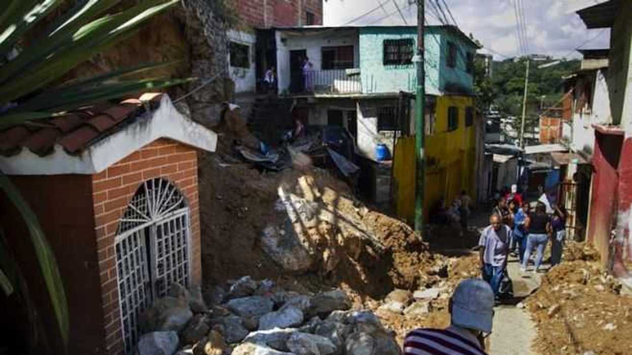 mueren-11-albaniles-en-malasia-derrumbe-en-obra-en-construccion