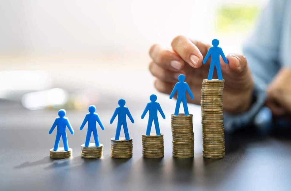 Municipio ajustará presupuesto 2026 para implementar aumento de 13% en salario mínimo.