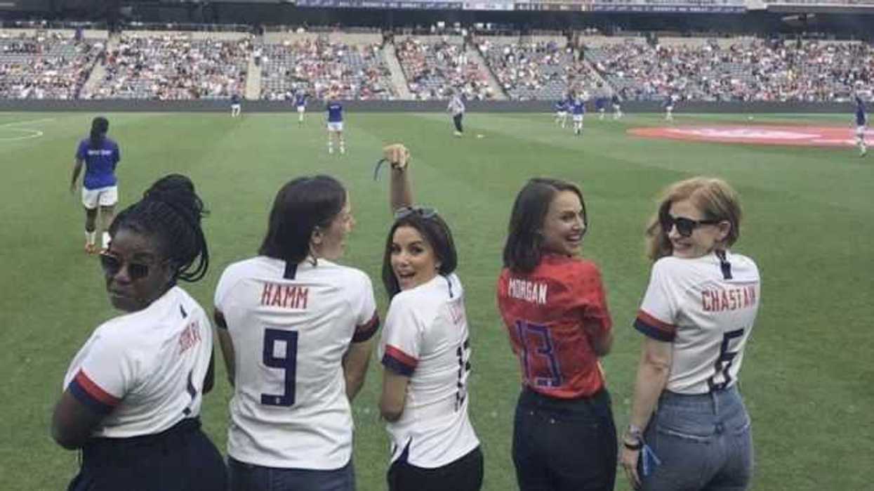 natalie-portman-eva-longoria