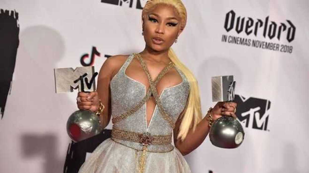 nicki-minaj-efe