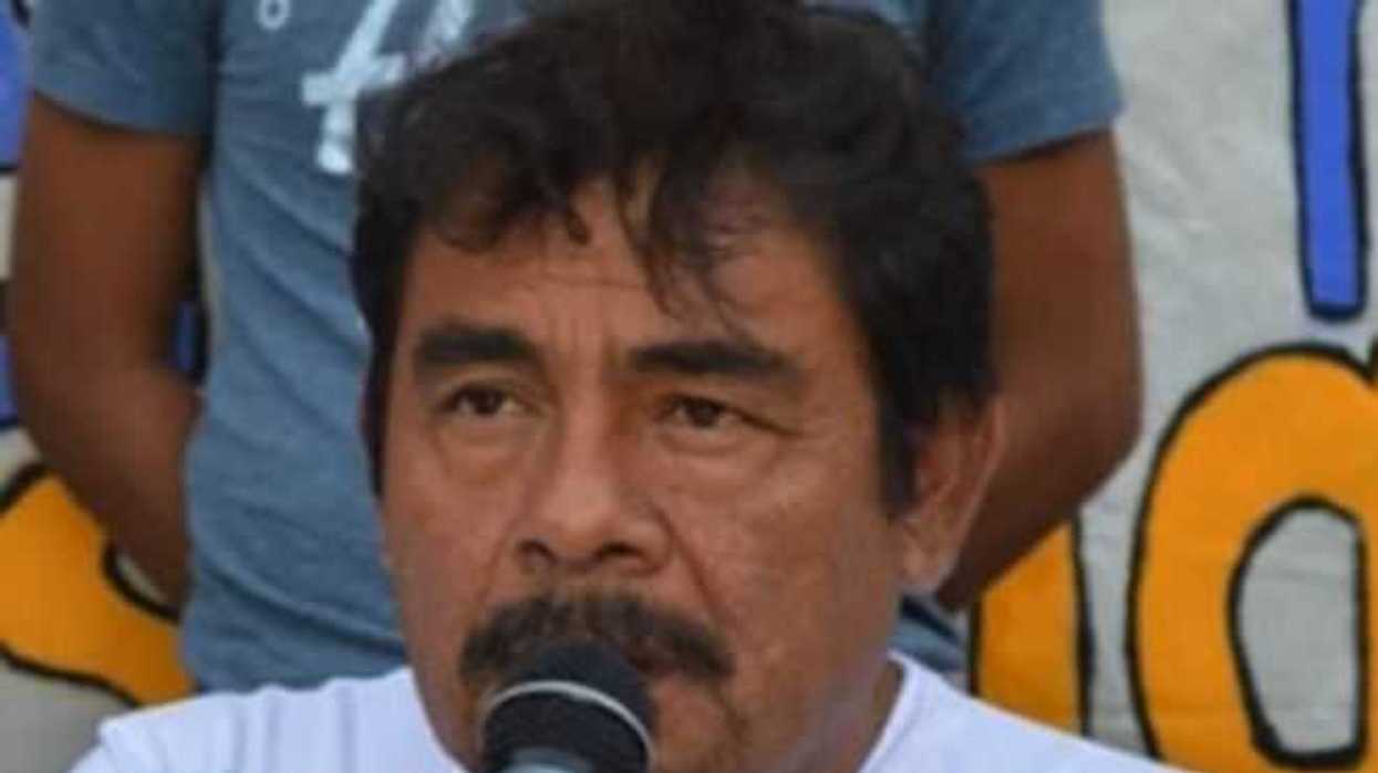nicolas-maduro-ejemplo-gobierno-padre-normalistas-desaparecidos