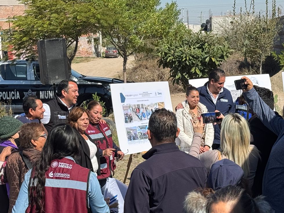 Obra de drenaje sanitario en colonias Los Roc\u00edos 1 y 3 de San Juan del R\u00edo con inversi\u00f3n de 5.75 millones